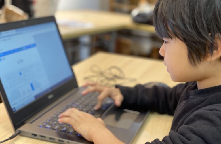 川崎でプログラミングを学べるパソコン教室なら